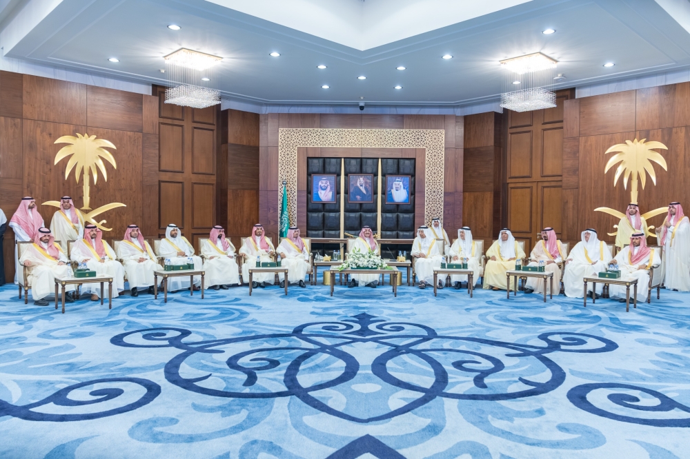 أمير الشرقية يستقبل أهالي المنطقة المهنئين بعيد الفطر المبارك - اليوم 