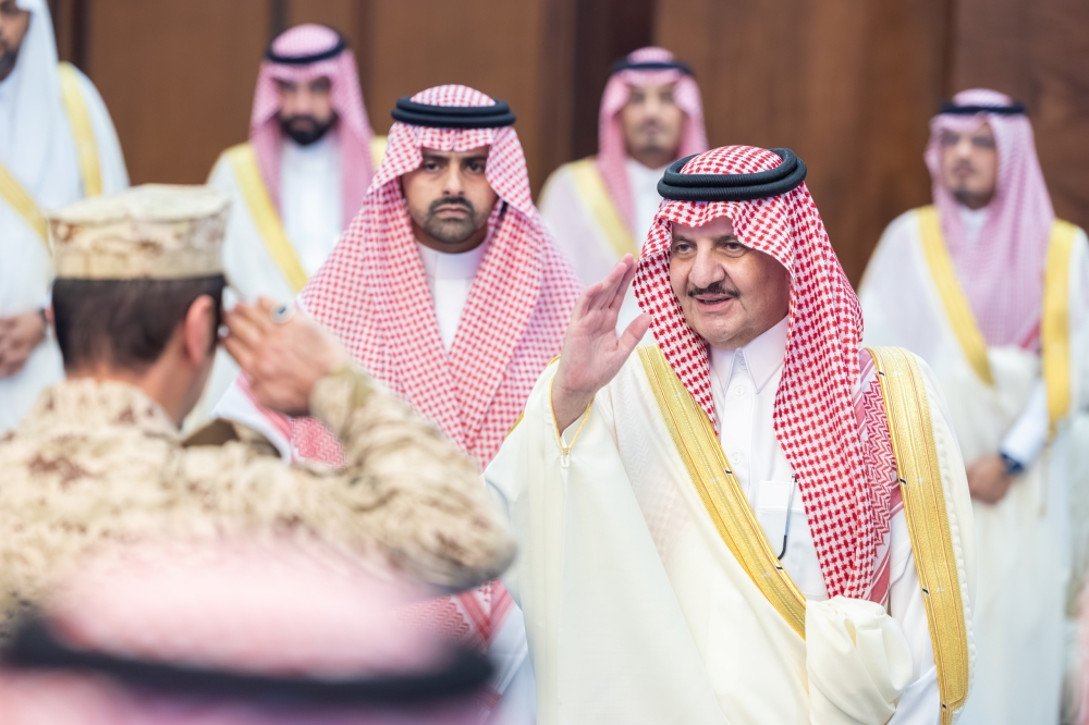 أمير الشرقية يستقبل أهالي المنطقة المهنئين بعيد الفطر المبارك - اليوم 