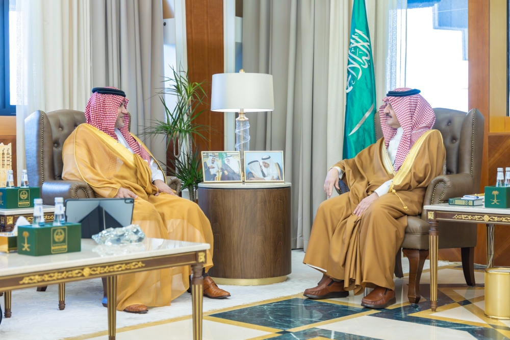 أمير الشرقية يستقبل رئيس وأعضاء جمعية بنك الطعام السعودي “إطعام”