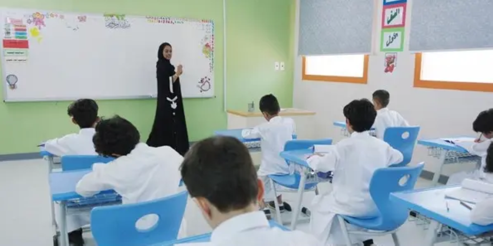 57 % معلمات.. تفوق عددي للإناث في التعليم العام
