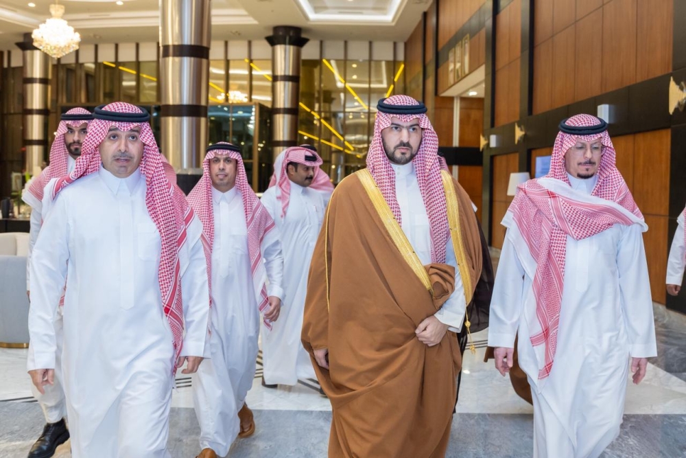 نائب أمير الشرقية يعزي أسرة السهلي - اليوم 