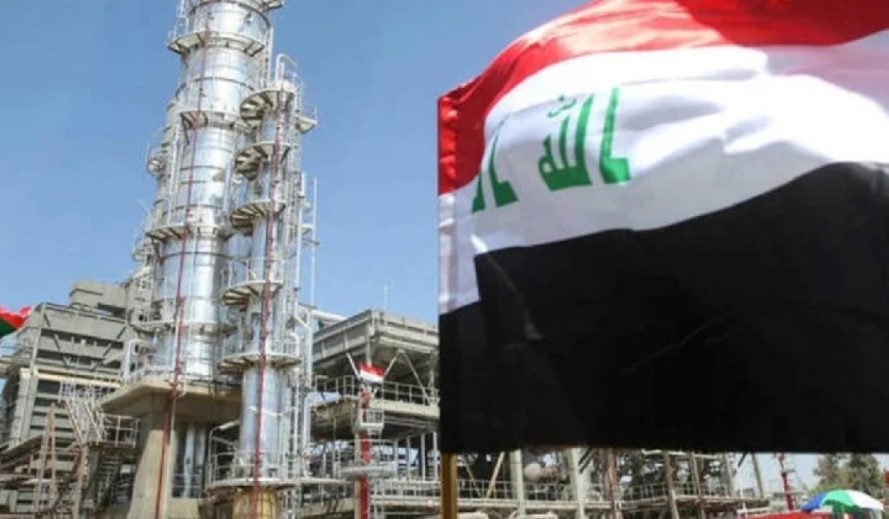 العراق يعلن مباشرته تصدير النفط بصهاريج عبر سوريا