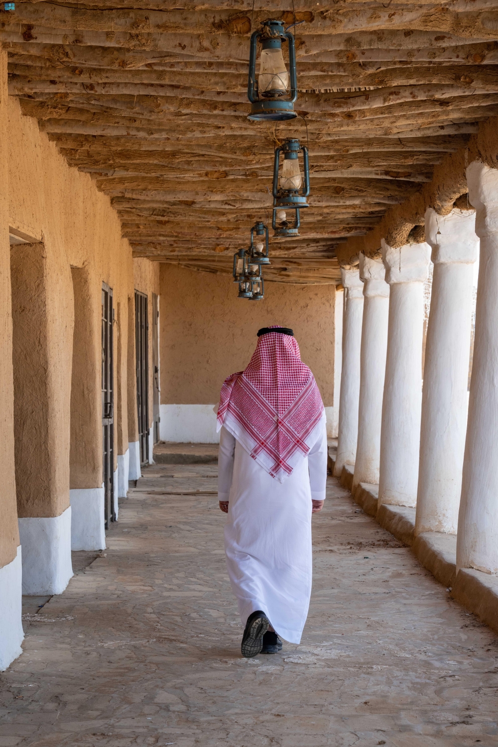 شاهد| العمارة الطينية تحفظ التراث العمراني في الحدود الشمالية