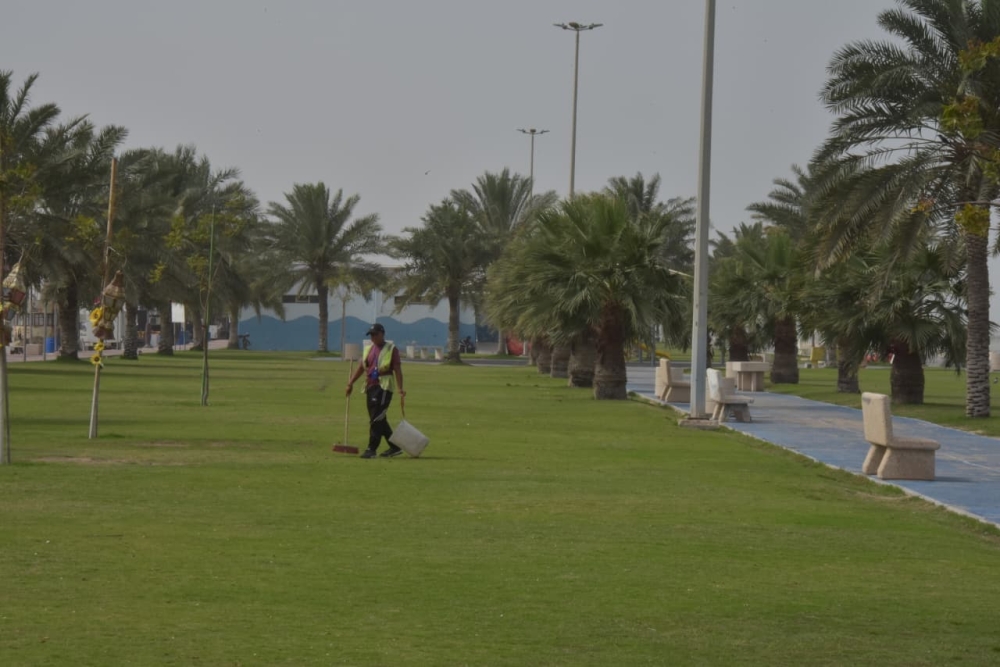 رياح نشطة تخلي الواجهات البحرية في الشرقية 