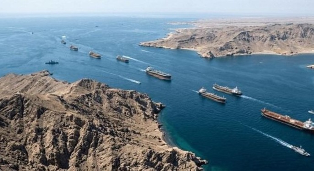 الجيش الأمريكي يعلن منع 6 سفن من مغادرة موانئ إيرانية