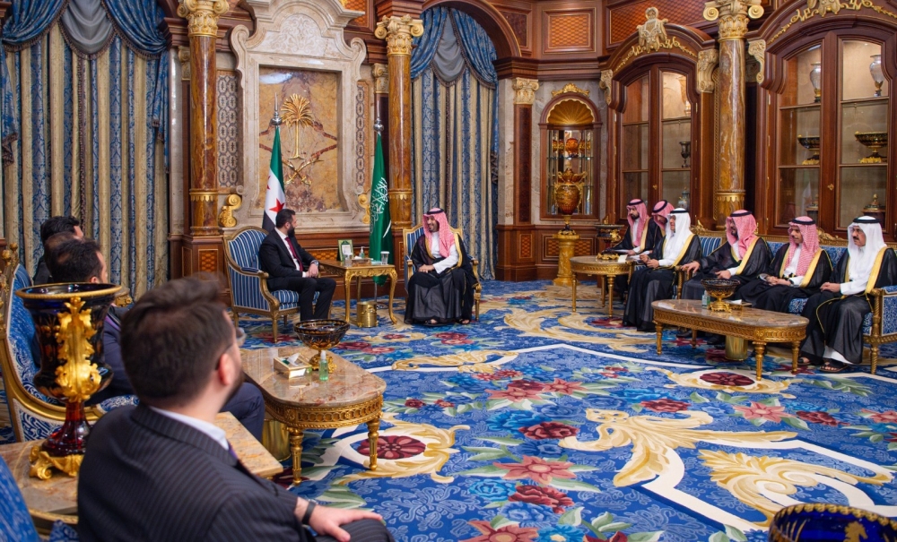 ولي العهد يبحث المستجدات في المنطقة مع الرئيس السوري