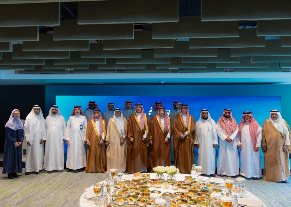 نائب وزير الخارجية يحضر حفل تكريم منسوبي الوزارة المتقاعدين ويثمن تفانيهم