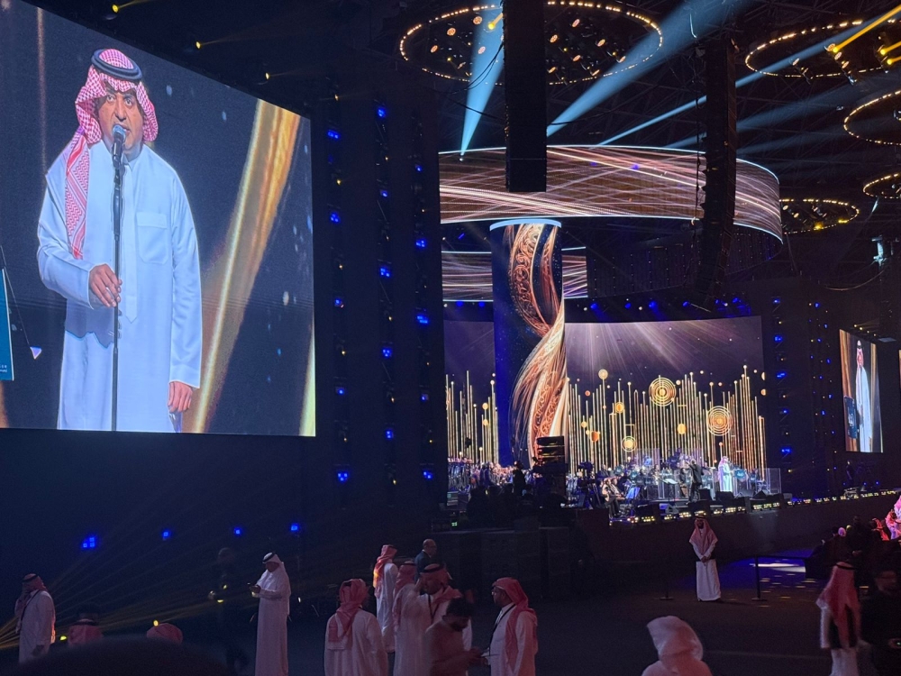 بأغنية «يا ناسينا».. السندباد راشد الماجد يفتتح أولى وصلاته الغنائية في جدة سوبر دوم - اليوم 