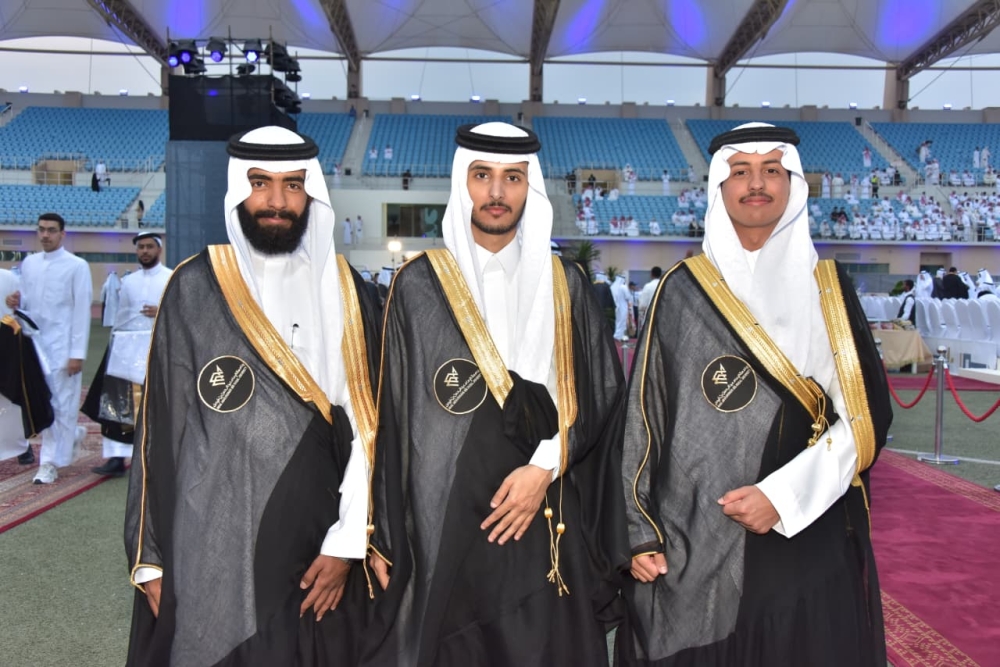 خريجو جامعة الإمام عبدالرحمن بن فيصل يحتفون بإنجازهم في حفلهم الـ47