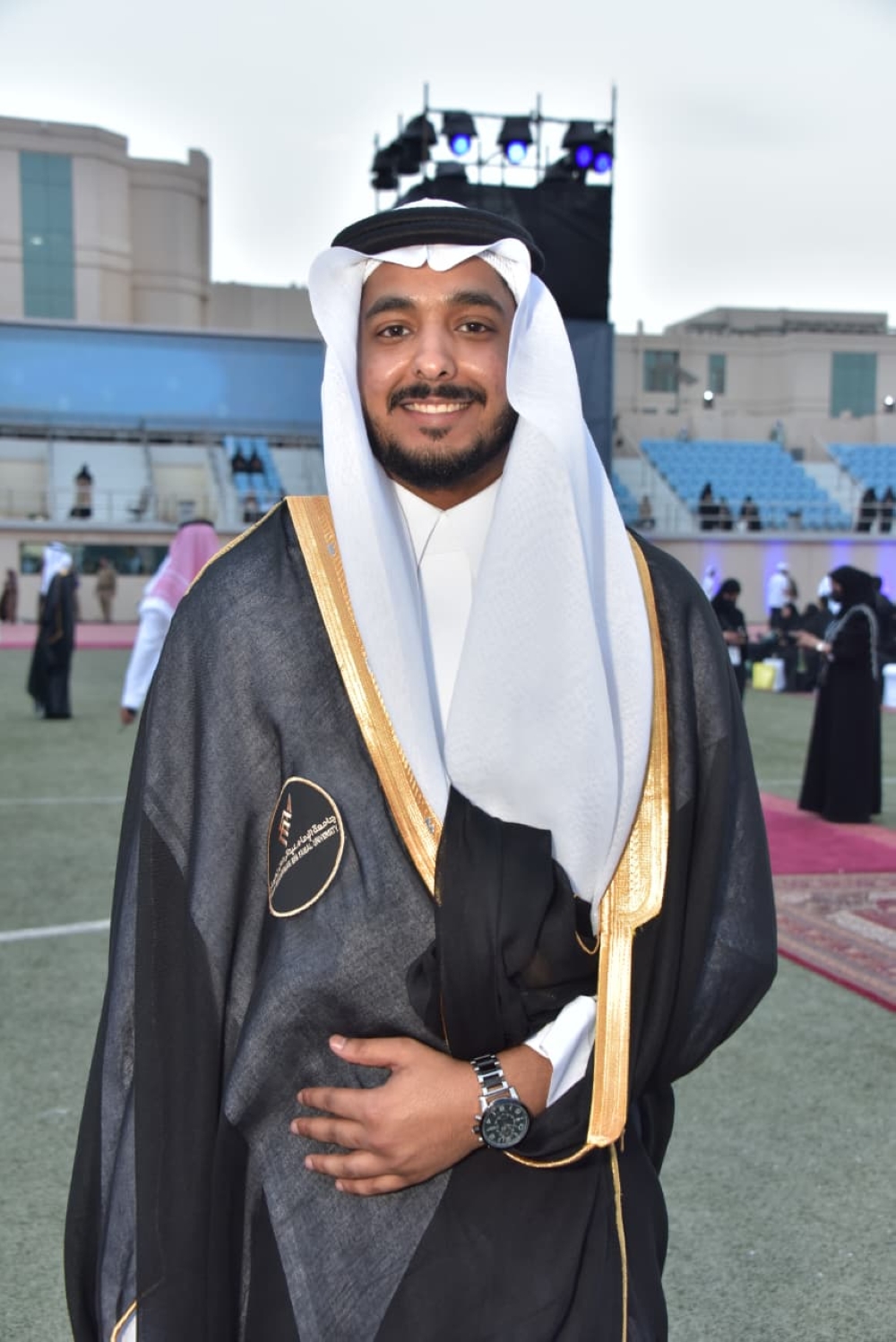 خريجو جامعة الإمام عبدالرحمن بن فيصل يحتفون بإنجازهم في حفلهم الـ47 - اليوم 