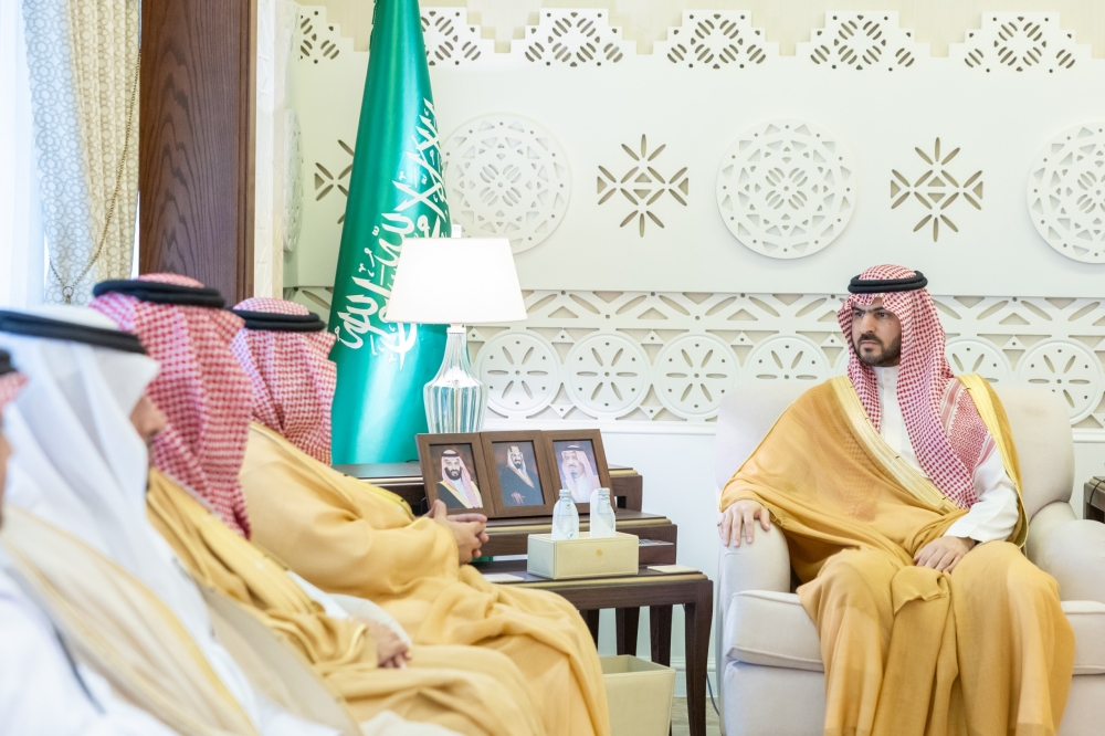 نائب أمير الشرقية يطّلع على جهود بنك التنمية الاجتماعية بالمنطقة