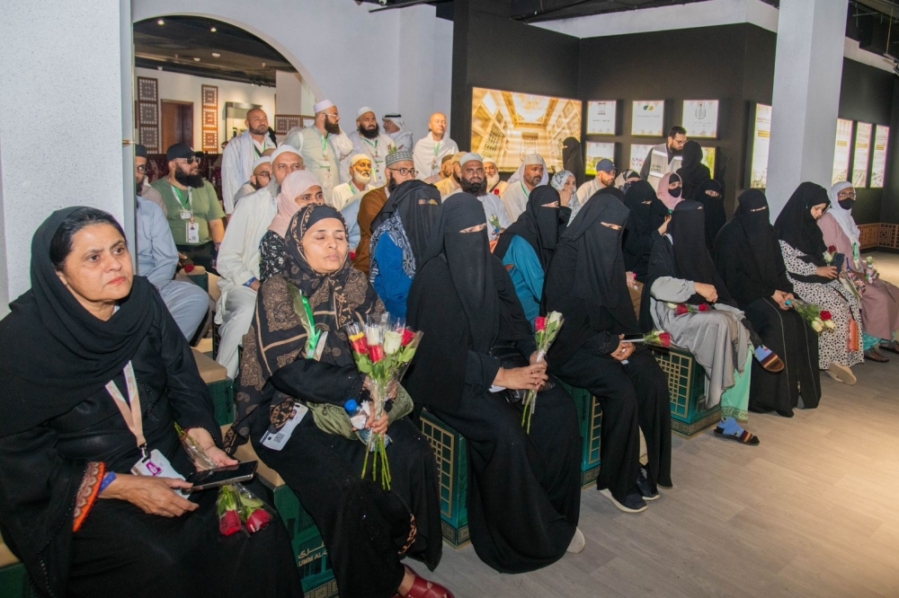 صور| الواجهة الثقافية بجامعة أم القرى تستقبل حجاج باكستان في زيارة ترحيبية