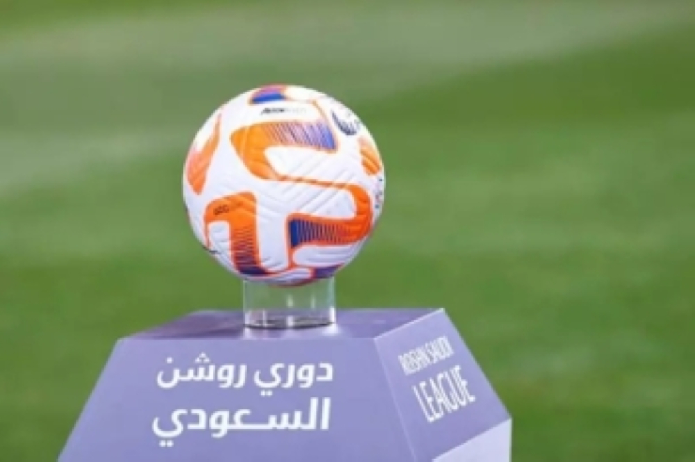 الرئيس التنفيذي لـ رابطة دوري روشن يكشف عن الضوابط الخاصة بالتعاقد الموسم المقبل