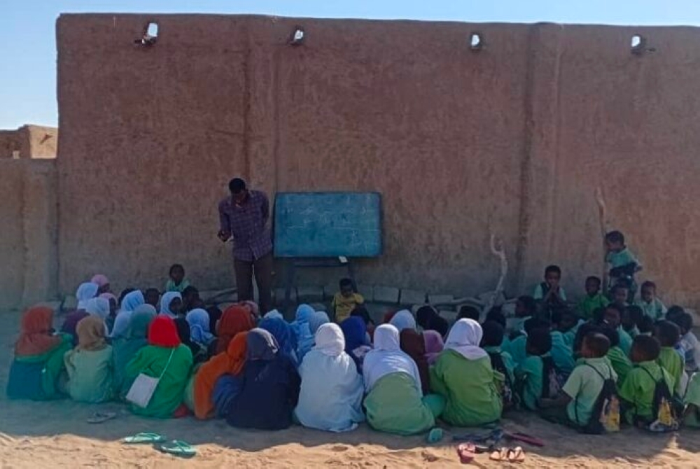 السودان.. إطلاق برنامج دولي لإعادة 328 ألف طفل إلى التعليم