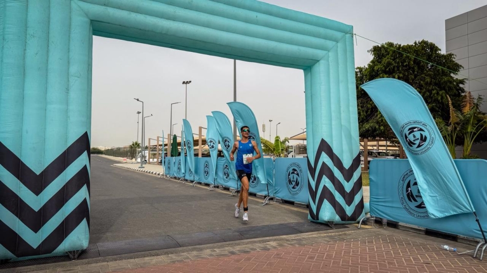 جامعة الملك عبدالعزيز تتوج الفائزين ببطولة الترايثلون الجامعية - اليوم