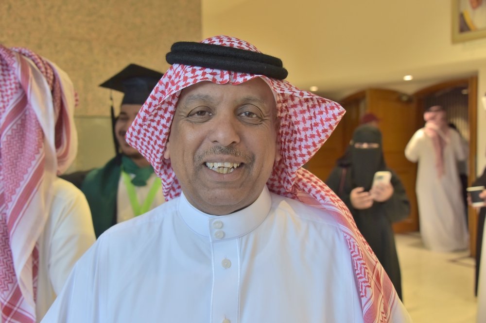 والد الخريج عبدالله
