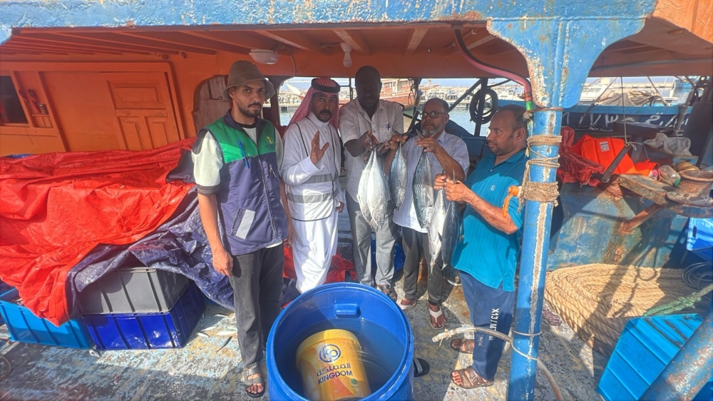 حملات ميدانية بالقنفذة لضبط الالتزام بحظر صيد الروبيان
