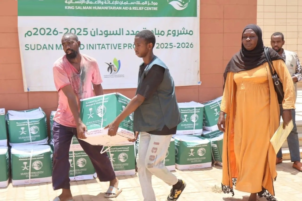 800 سلة غذائية في أم درمان لتخفيف معاناة الشعب السوداني