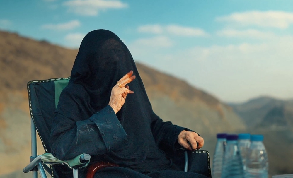 من المعاناة إلى اليسر.. مُسنة تروي رحلة تطور وتأهيل طريق الحج 