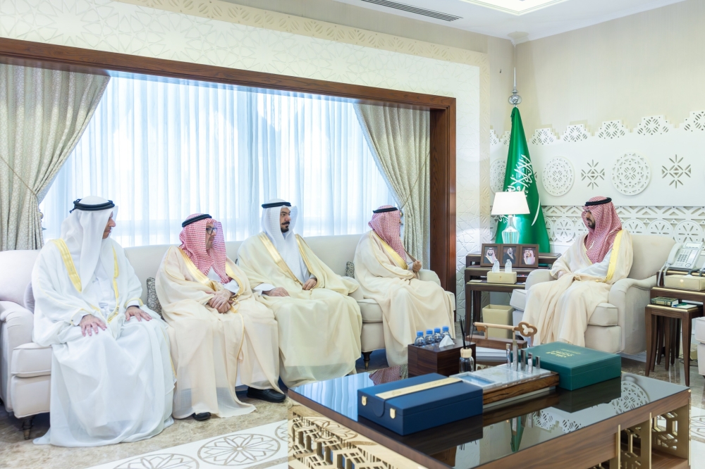 نائب أمير الشرقية يشيد بإنجاز الأحساء كمدينة عربية مسؤولة اجتماعيًا