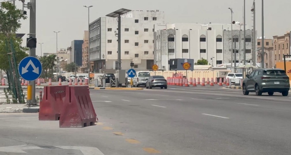 إلغاء إشارة تقاطع شارع نجد مع طريق الملك فيصل الساحلي بالدمام 