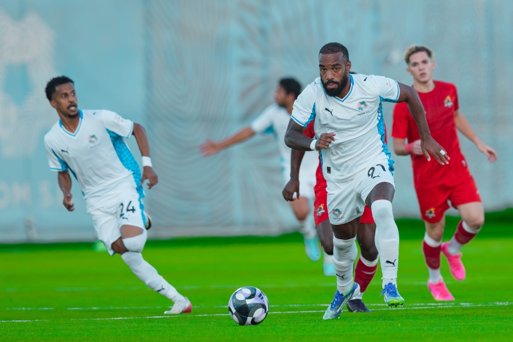 غياب نجم نيوم أمام الهلال بسبب الإصابة 