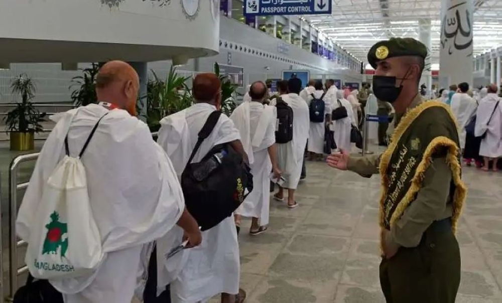 عاجل: "الداخلية": 100 ألف ريال غرامة بحق كل من يؤوي حاملي تأشيرات الزيارة 