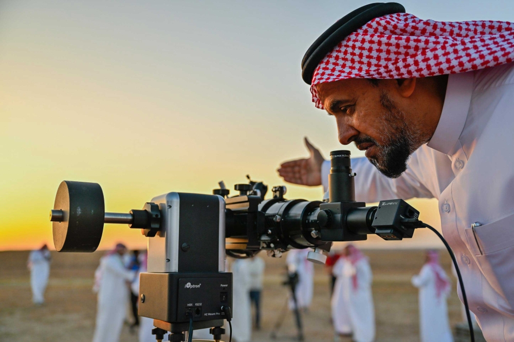تهيئة مراصد الأهلة في الرياض لترائي هلال ذو الحجة - عاجل 