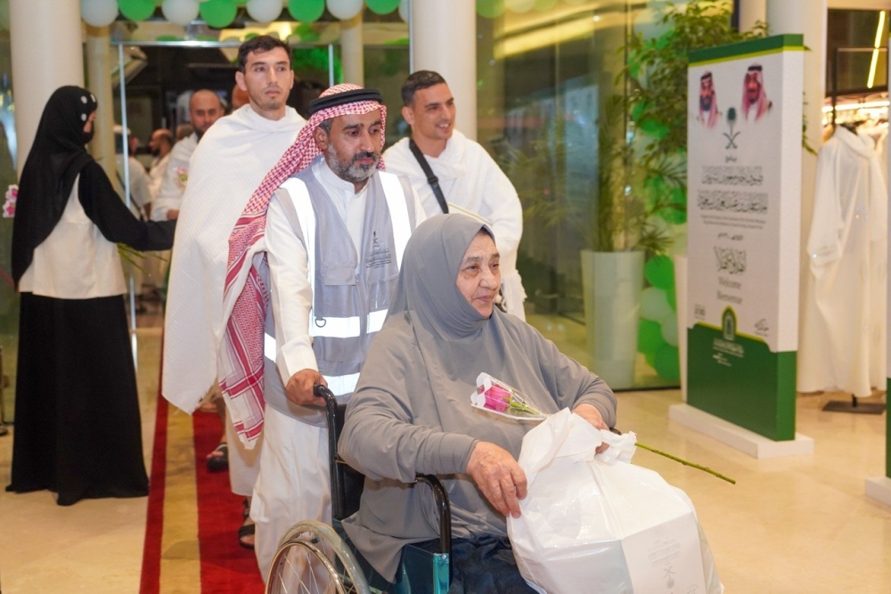  وزارة الشؤون الإسلامية تستقبل أولى طلائع ضيوف برنامج خادم الحرمين الشريفين - واس