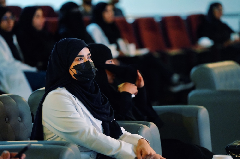 تدريب طبي مكثف على «السونار» وتقييم الحالات الطارئة للحوامل بالقطيف