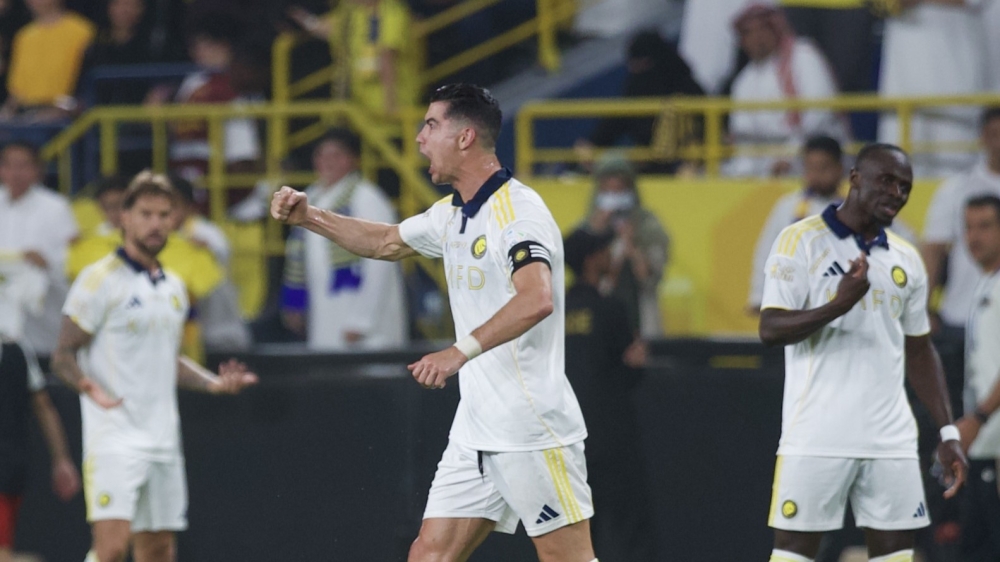 انتهى الجفاف وحان وقت الذهب.. الصحافة العالمية تحتفي بـ "تتويج رونالدو" مع النصر