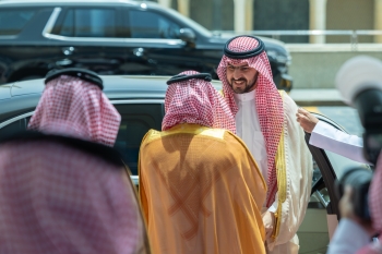نائب أمير الشرقية يتفقد استعدادات مطار الملك فهد لاستقبال ضيوف الرحمن