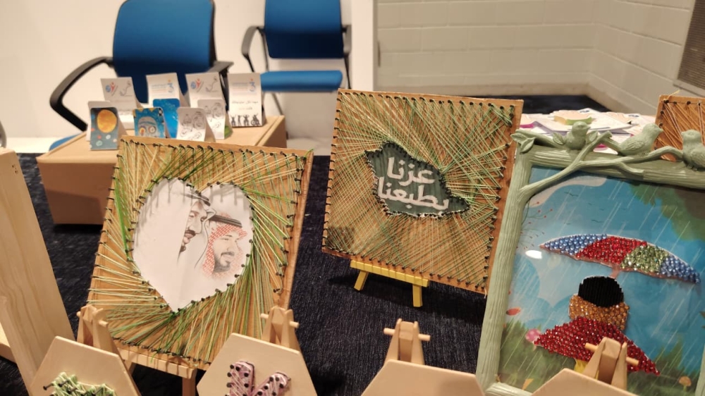 الصم وسوق العمل.. فجوة التوظيف تبدأ بعد التعيين