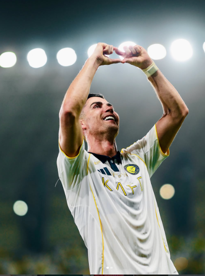 عاجل .. رونالدو يوجّه رسالة لجماهير النصر بعد التتويج بدوري روشن 
