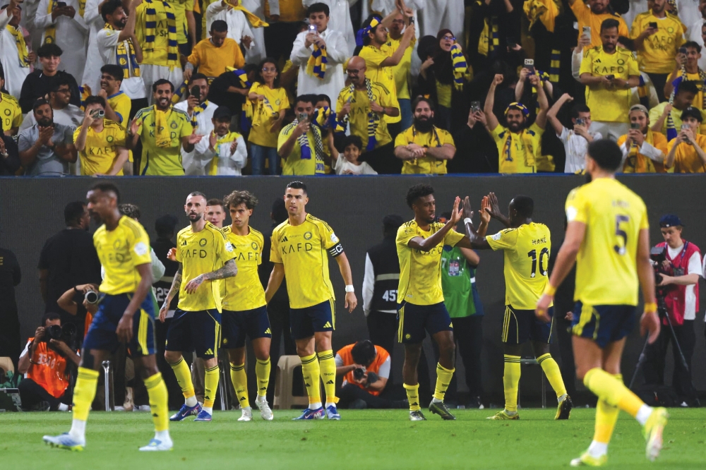 عاجل.. بعد جيسوس.. مدرب النصر يعلن رحيله عن النادي