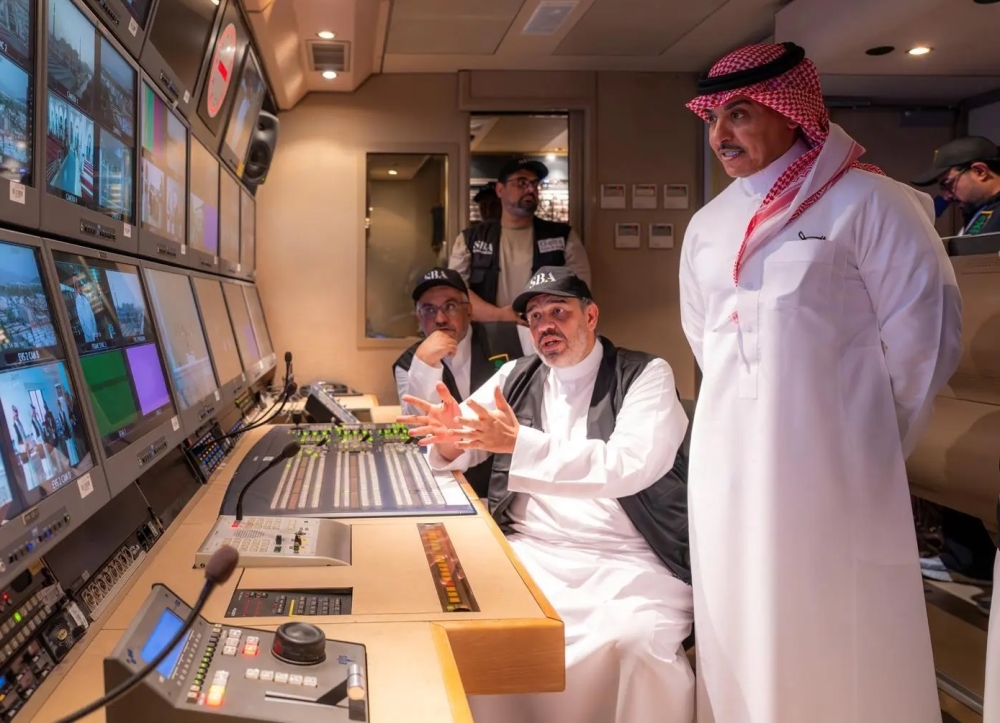 الدوسري يتفقد مقار منظومة الإعلام في المشاعر المقدسة