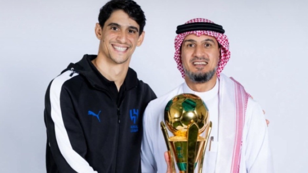بونو يودّع فهد المفرج برسالة مؤثرة بعد رحيله عن الهلال 