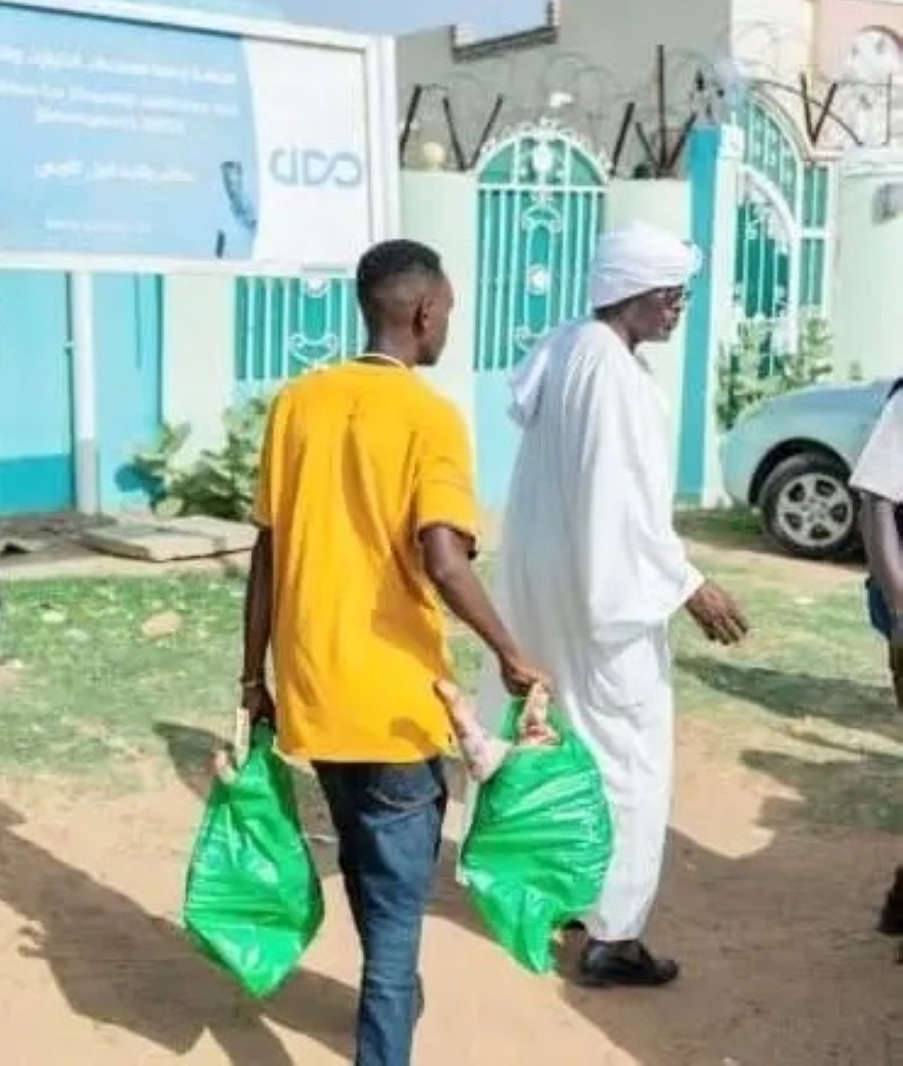 لـ 600 أسرة.. توزيع 300 أضحية في ولاية النيل الأبيض بالسودان