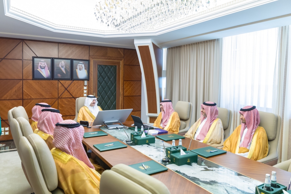 أمير الشرقية يستقبل قيادات مطارات الدمام ويطّلع على أبرز المنجزات
