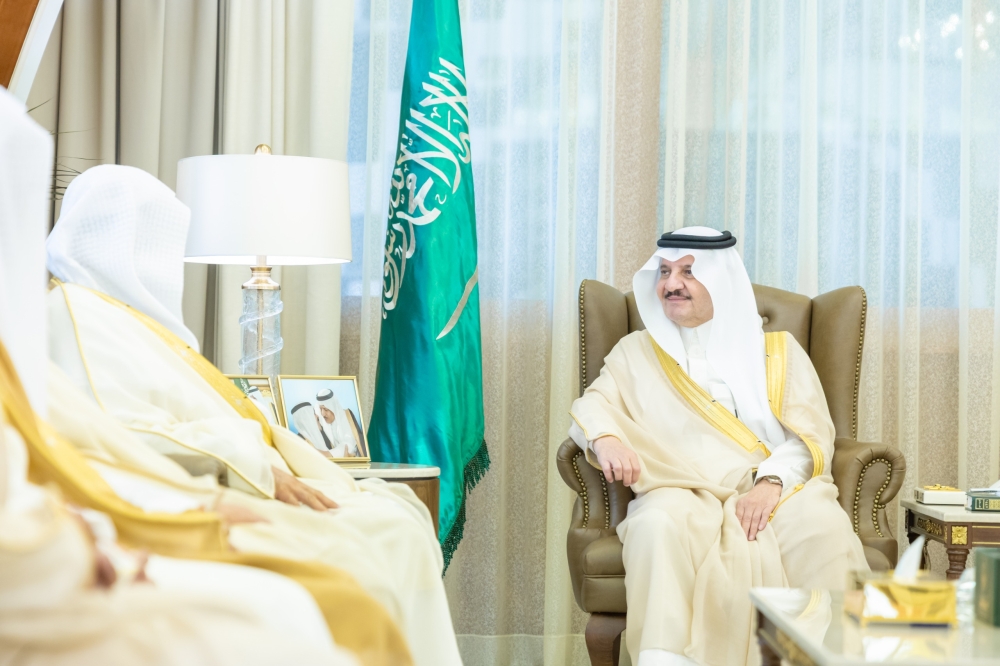 أمير الشرقية يستقبل رئيس مجلس إدارة جمعية قبس للقرآن والسنة والخطابة 