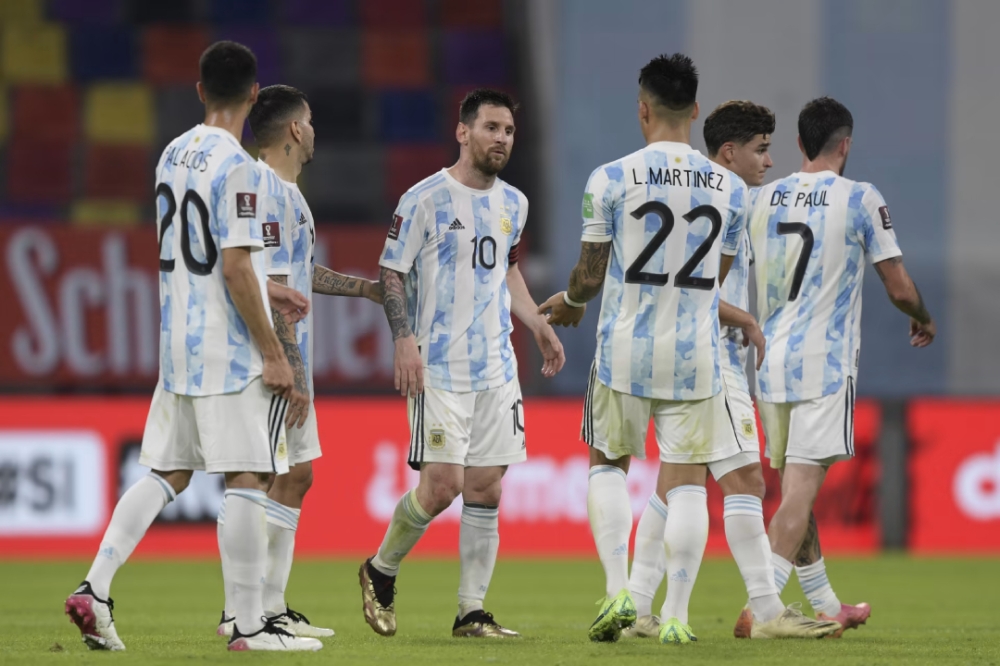 منتخب الأرجنتين يعلن غياب لاعبه عن كأس العالم 2026