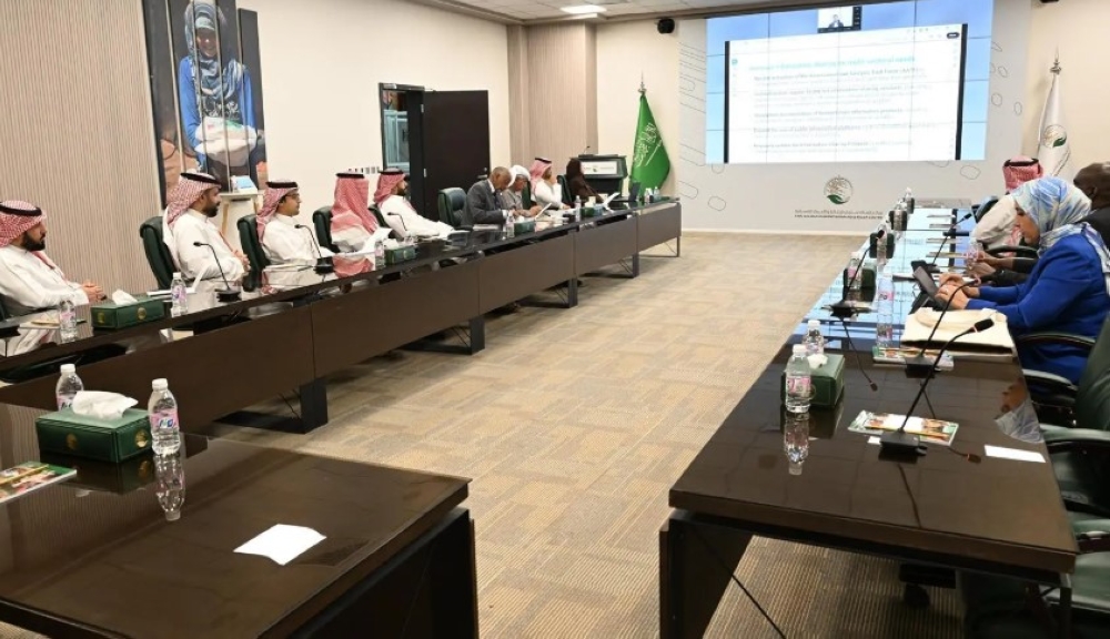 بحث آليات جديدة لتحسين وصول المساعدات الإغاثية السعودية في 3