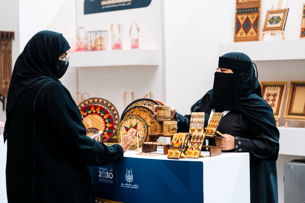 21 ورشة عمل و60 جهة توظيف و690 مشروعًا في ملتقى المهنة والاب