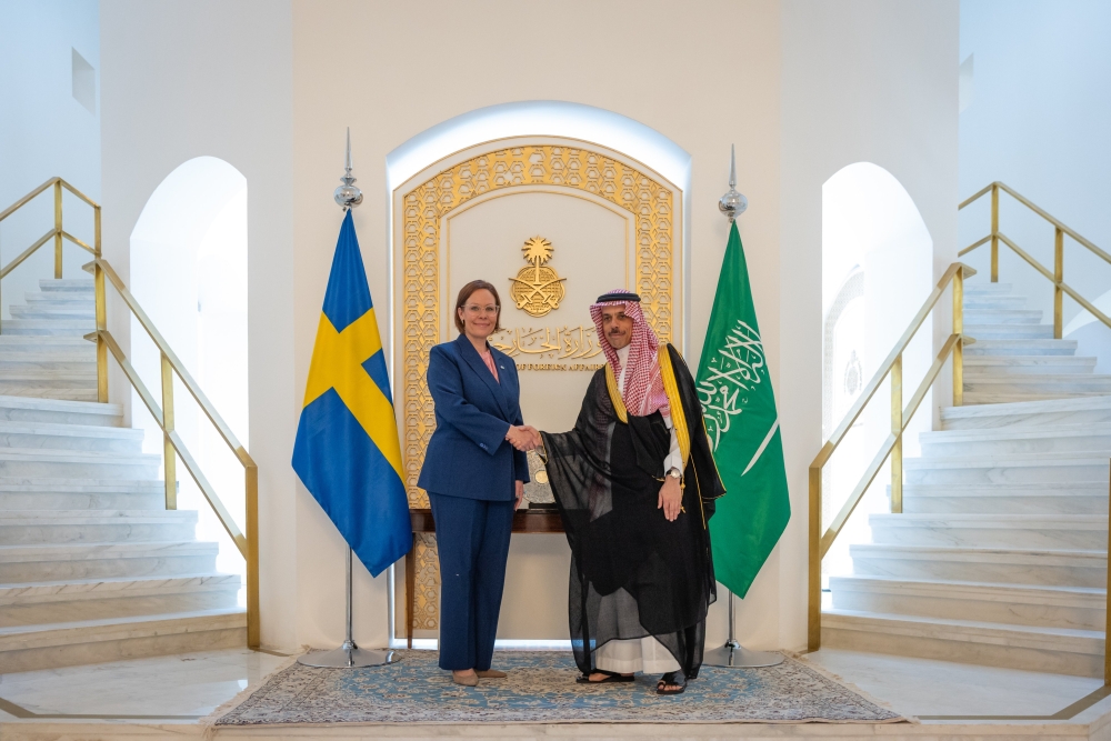 وزير الخارجية يستقبل وزيرة خارجية السويد ويبحث الت