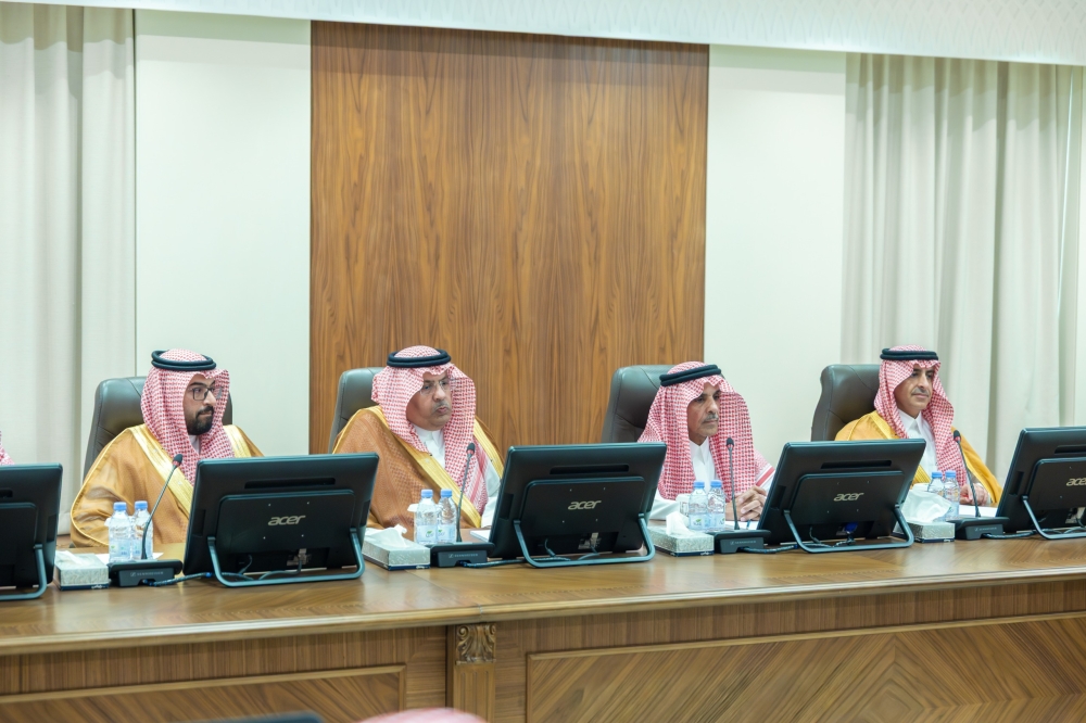 أمير الشرقية يدشن الخطة الاستراتيجية للإمارة لتعزيز كفاءة العمل المؤسسي