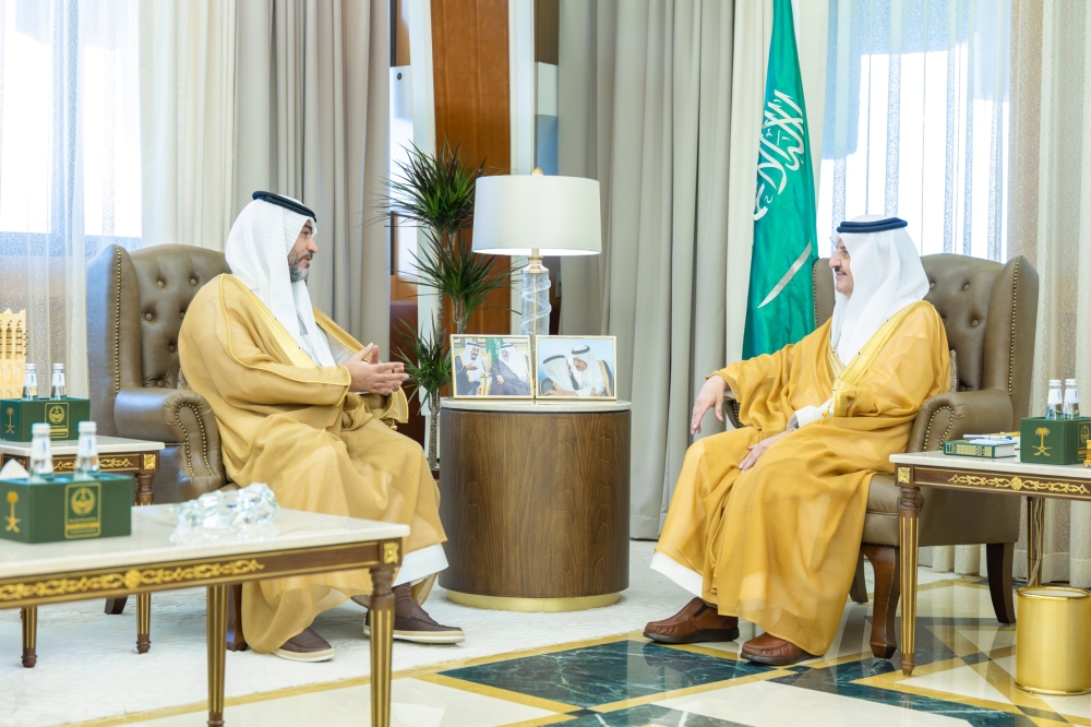 أمير الشرقية يستقبل مدير عام معهد الإدارة العامة