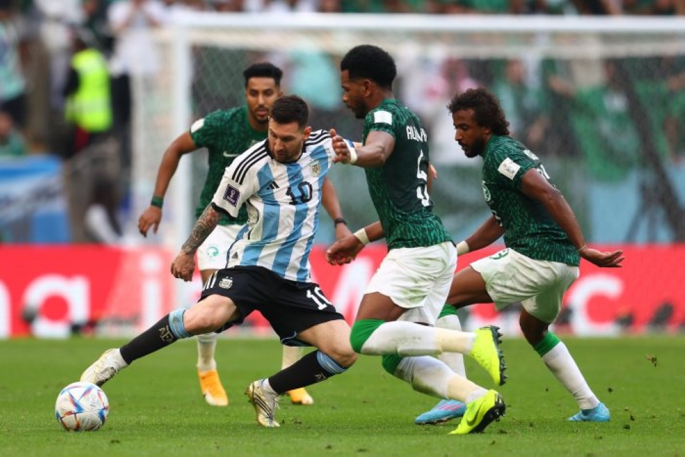 نتائج المنتخب السعودي بالقميصين الأخضر والأبيض.. أرقام وحقائق