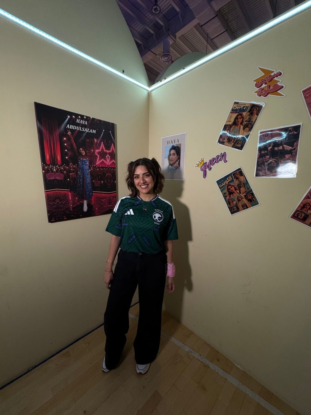 بقميص الأخضر.. هيا عبدالسلام تدعم المنتخب السعودي 