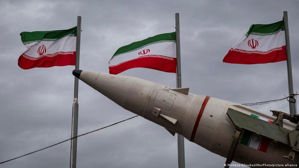 عاجل - مسؤول إيراني: طهران وافقت على التخلي عن النووي 