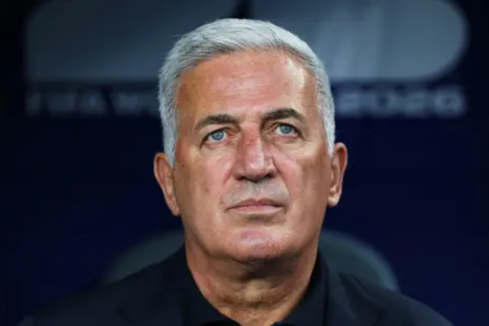مونديال 2026.. مدرب الجزائر: ميسي فئة قائمة بذاتها
